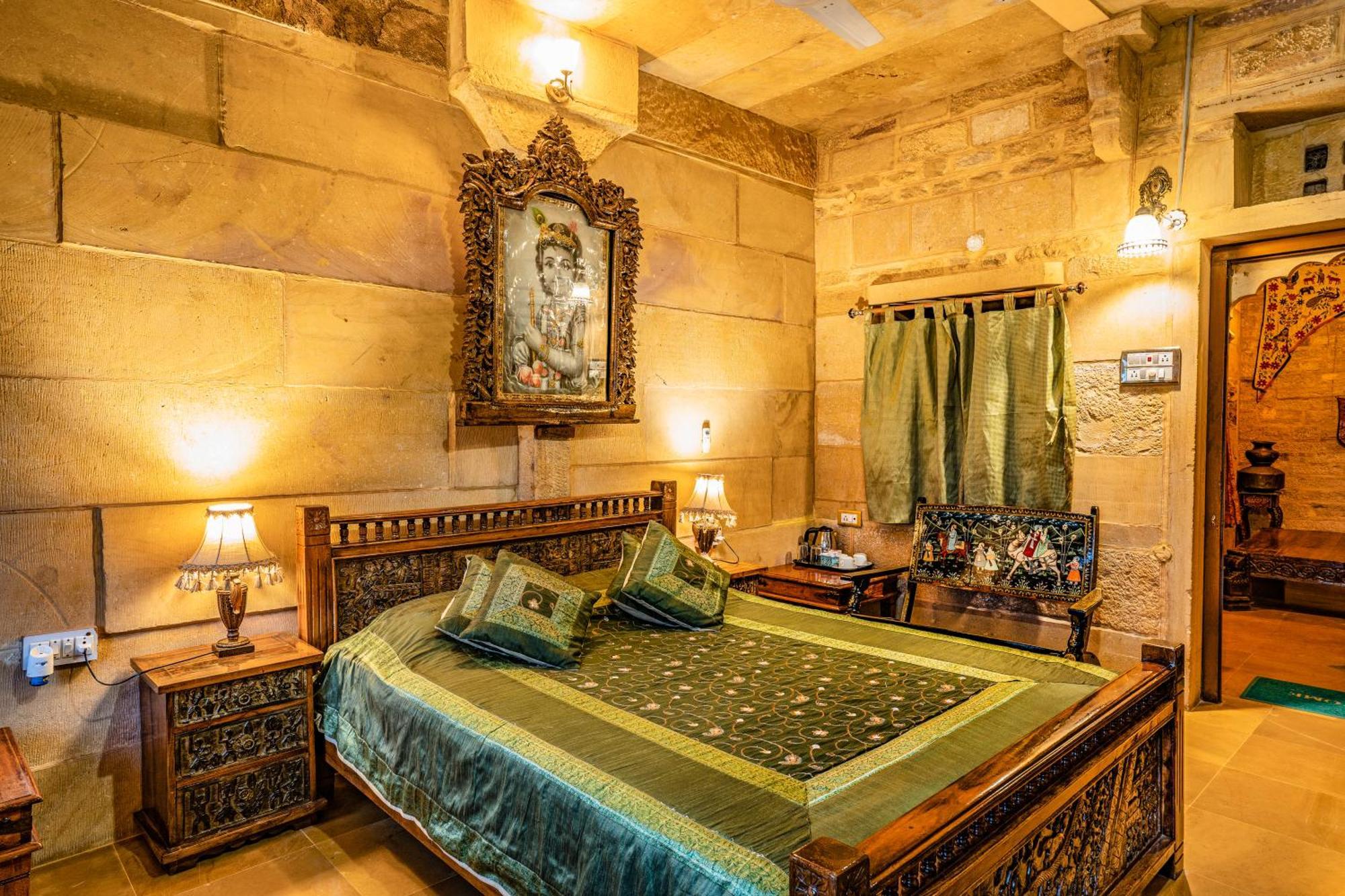 Hotel Garh Jaisal Haveli Jaisalmer Bagian luar foto