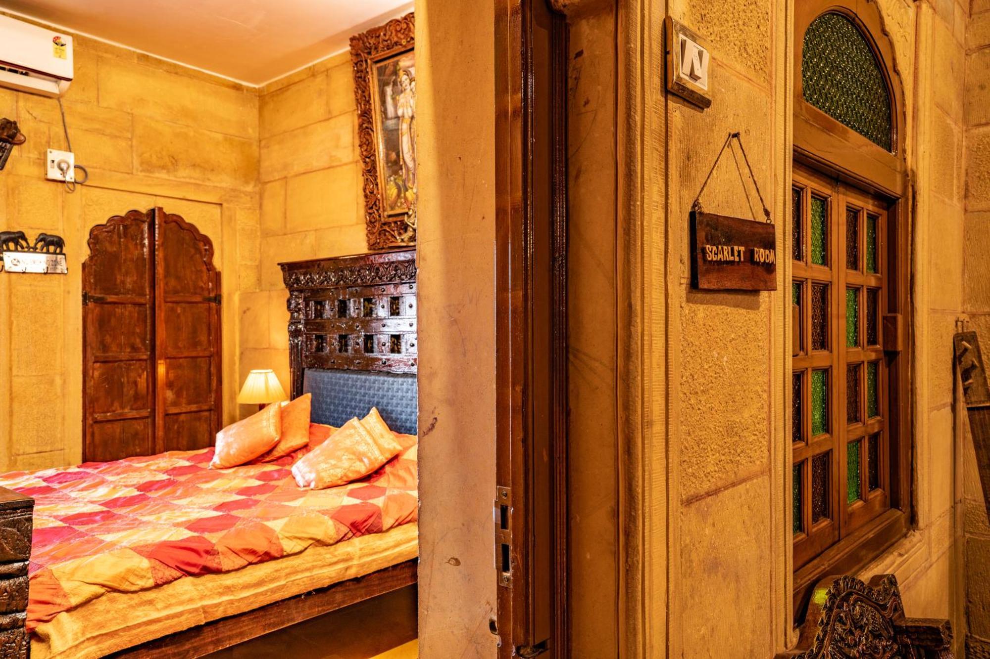 Hotel Garh Jaisal Haveli Jaisalmer Bagian luar foto