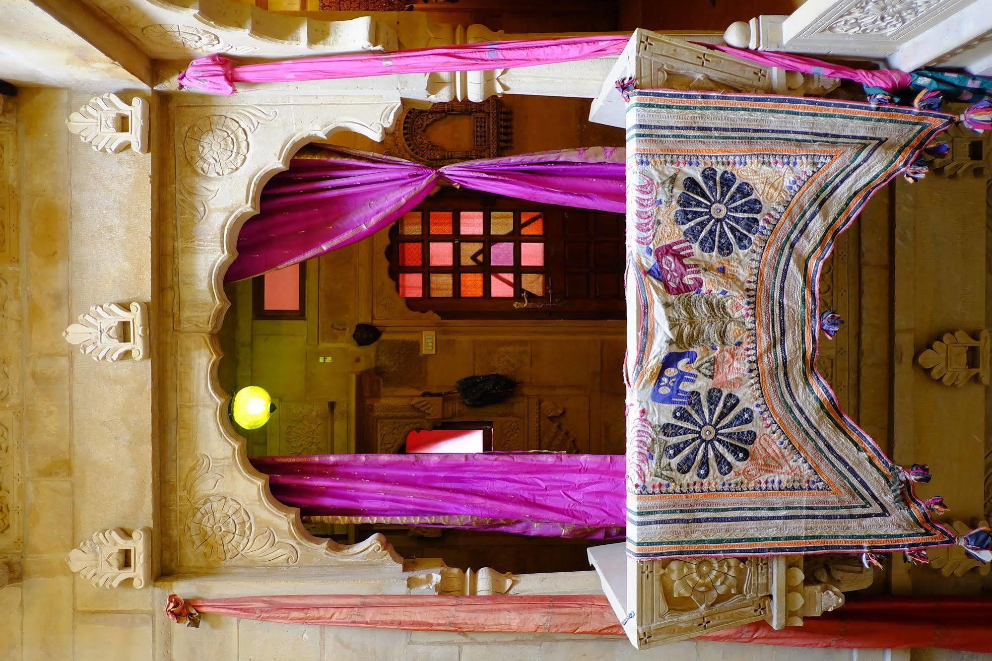 Hotel Garh Jaisal Haveli Jaisalmer Bagian luar foto